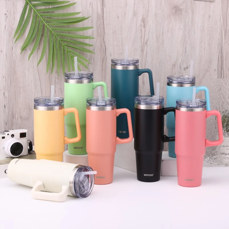 35 Oz Tumbler With Handle And Straw Lid, 100% Leak-proof Travel Coffee Mug 35 Oz Tumbler With Handle And Straw Lid, 100% Leak-proof Travel Coffee Mug